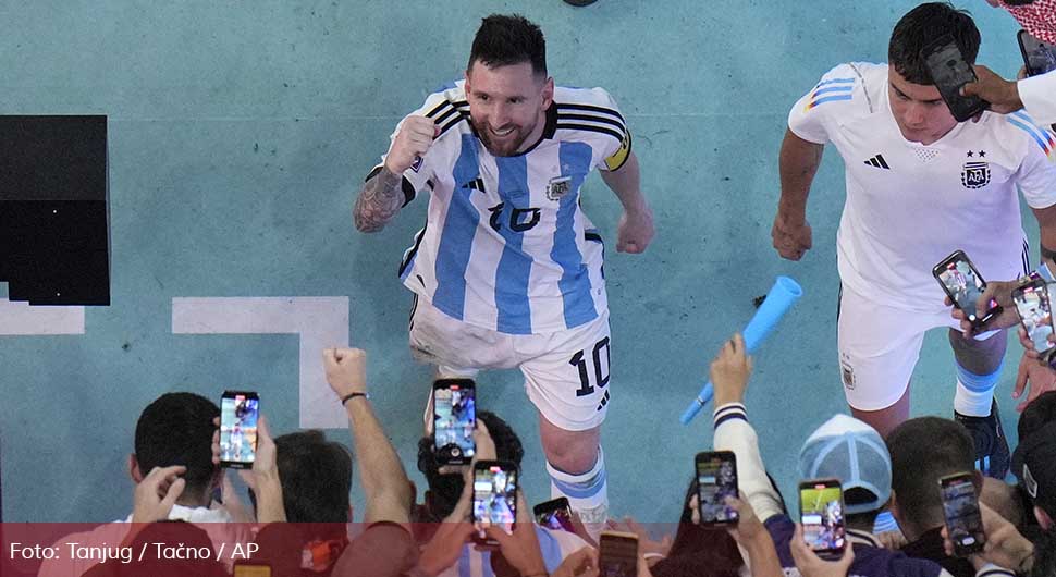 lionel mesi argentina holandija katar2022.jpg